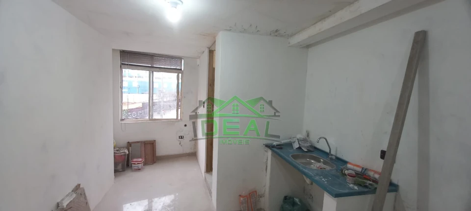 Apartamento para Locação, Próximo ao Metro e Isento de Condomínio/IPTU