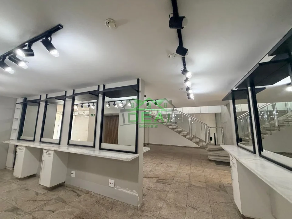 Imagens do imóveis Sobrado Comercial de Alto Padrão para Locação | 425m² | Estrutura Versátil para Clínicas, Laboratórios, Escolas e Serviços