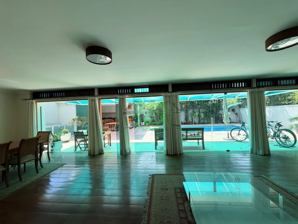 Imagens do imóveis Linda Casa de Arquiteto para Venda no Alto da Lapa, Espaço Gourmet e Piscina