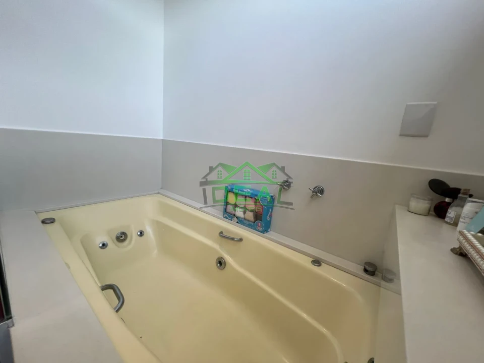 Imagens do imóveis Excelente Sobrado a Venda no Coração da City Lapa, 4Dormitórios sendo 2 suítes, 6 vagas