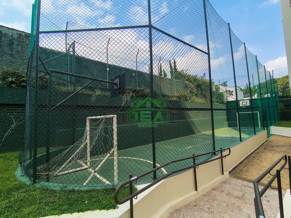 Apartamento a venda, Excelente Localização, 3 Dormitórios sendo 1 suíte, 2 vagas de garagem