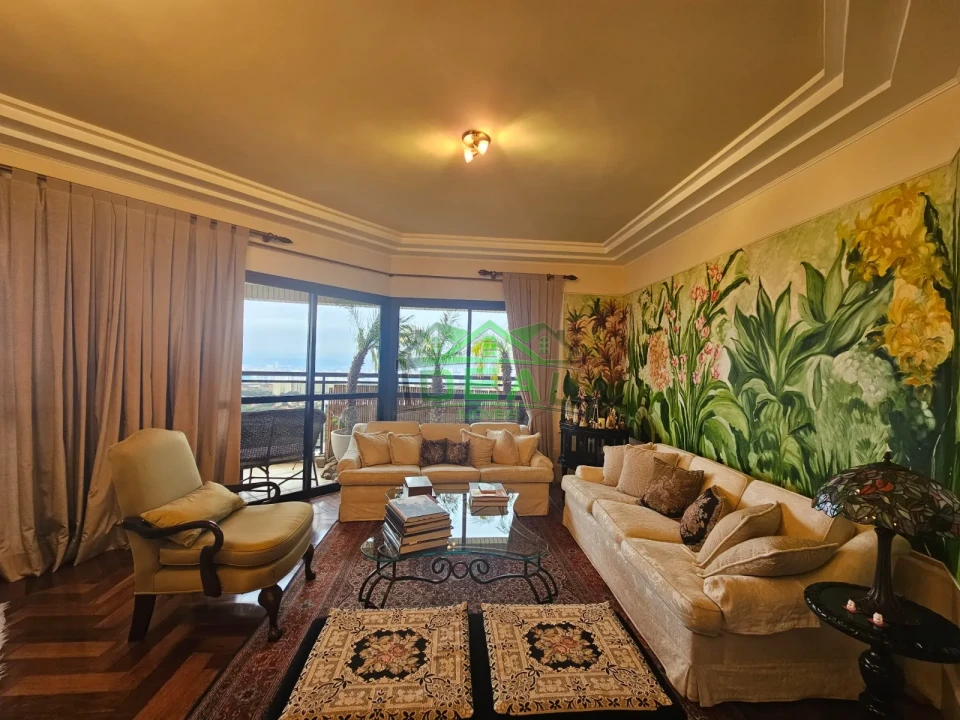 Apartamento de Alto Padrão  | 247m², 4 Suítes, 4 Vagas