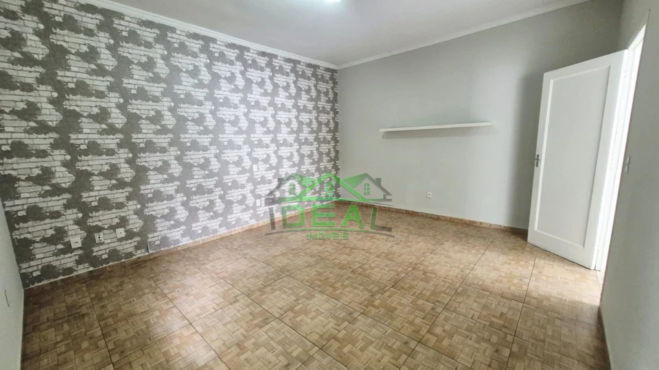 Imagens do imóveis Excelente Casa Térrea para Venda no bairro Alto da Lapa, 3 dorm, 1 suíte, 5 vagas