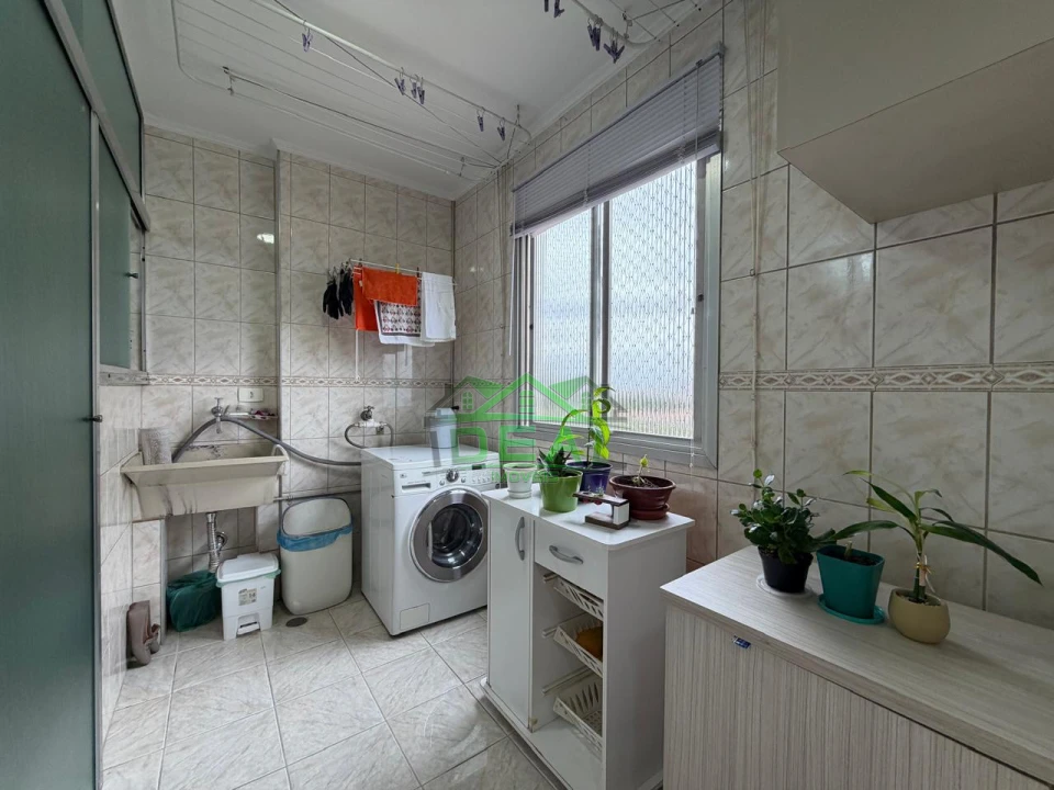 Apartamento para Venda no Alto da Lapa, 3 dorm sendo 1 suíte, 3 Banheiros e 2 Vagas