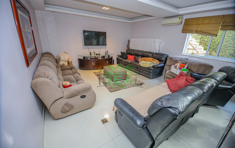 Imagens do imóveis Excelente Casa a venda e Locação, 3 suítes,4 vagas.