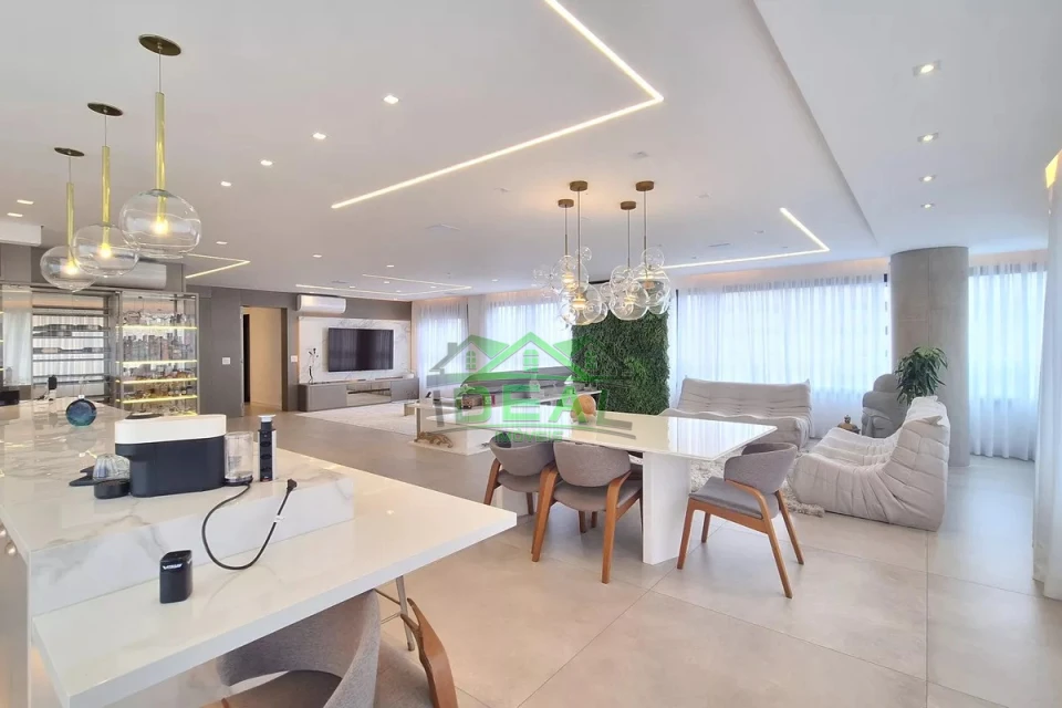 Imagens do imóveis Apartamento para Venda no Alto da Lapa, 3 Suítes, 4 Vagas e 230m²