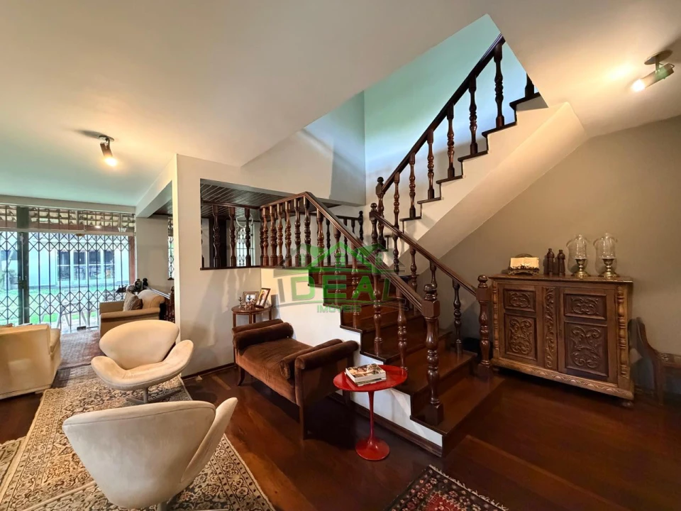 Casa para Venda no Alto da Lapa, 4 Dorm sendo 2 Suítes, 5 Banheiros