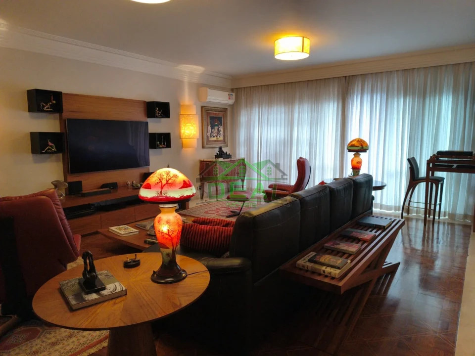 Imagens do imóveis Linda Casa com 4 suítes,6 vagas de garagem . Lazer completo