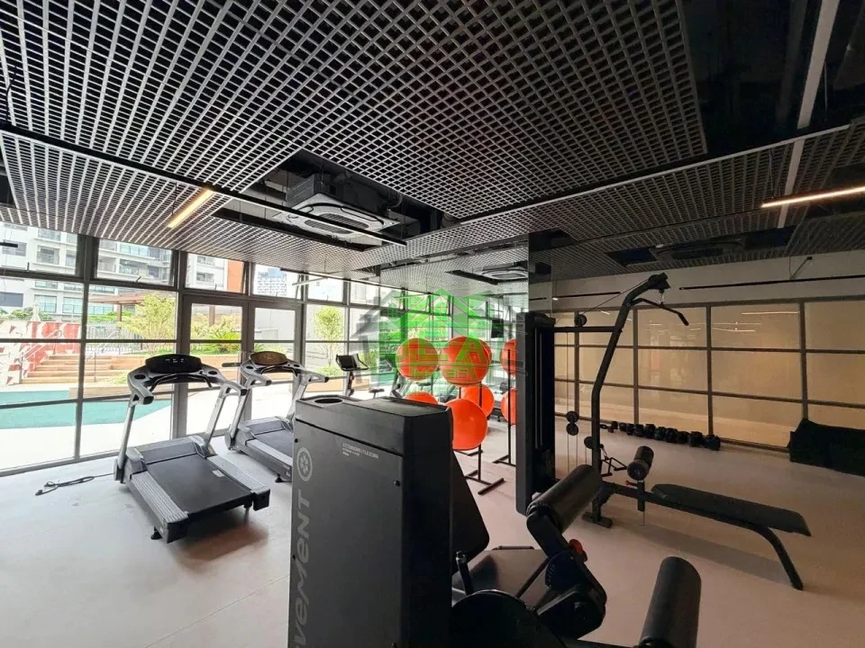 Studio para Locação na Vila Madalena, Em frente ao Metro e Lazer Completo