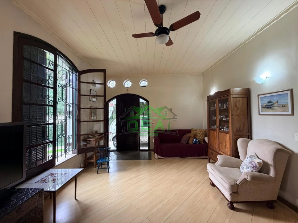 Imagens do imóveis Casa Térrea para Venda no Alto da Lapa, 3 Dorm sendo 2 suítes, 6 banheiros e 10 vagas