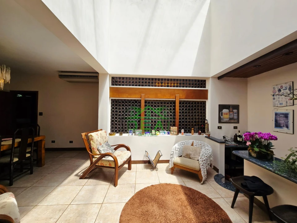 Casa para Venda no Boaçava, 1150m², Piscina e Churrasqueira