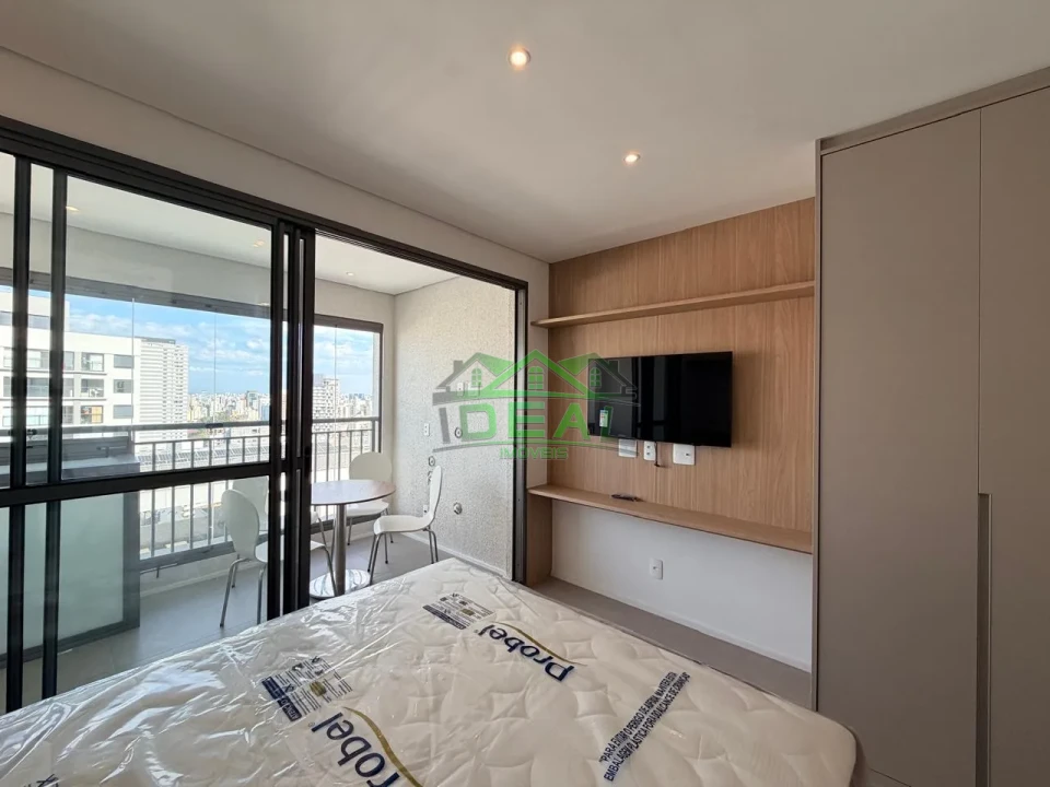 Studio para Locação na Vila Madalena, Em frente ao Metro e Lazer Completo