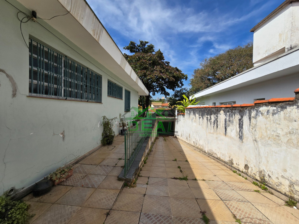 Imagens do imóveis Casa Térrea para Venda no Alto da Lapa, 655m² de Terreno
