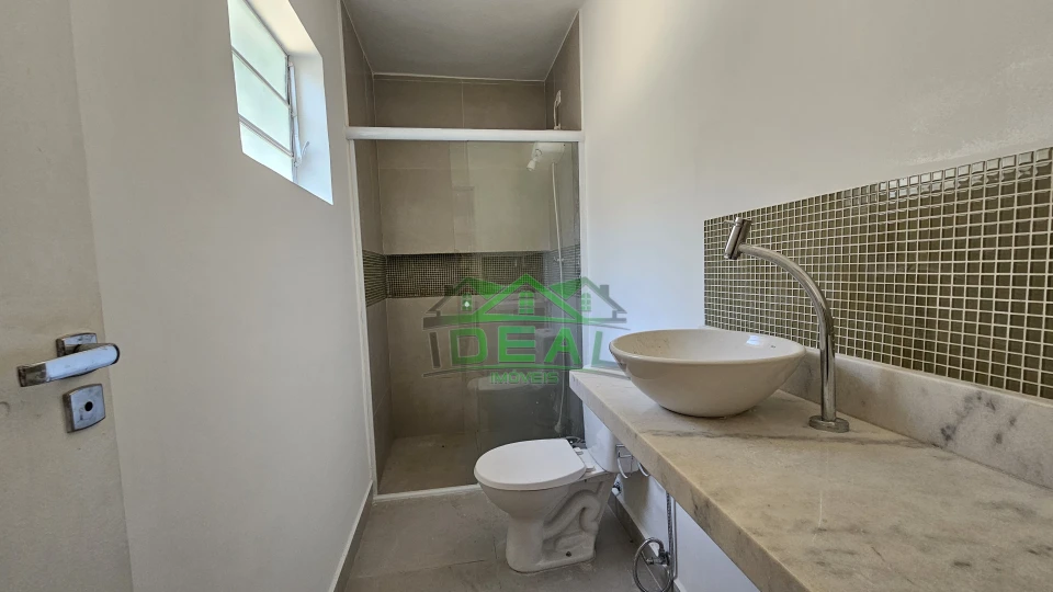 Casa Térrea para Locação no Alto da Lapa, 3 dorms, 1 suite, 5 vagas, 270 m²