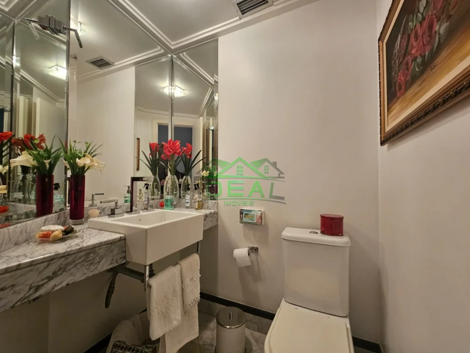 Apartamento de Alto Padrão  | 247m², 4 Suítes, 4 Vagas