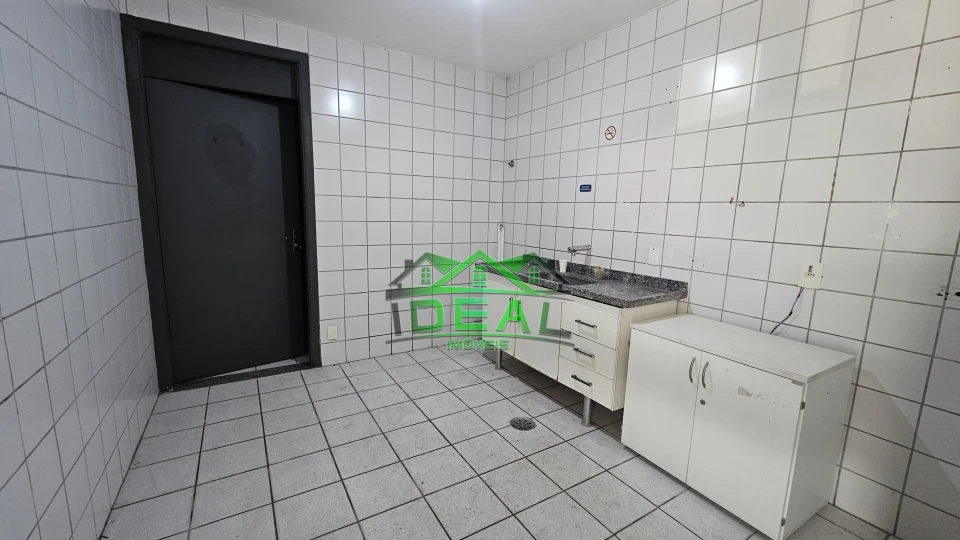 Venda Conjunto Comercial na Lapa, 9 salas, 20 vagas, 1459m²