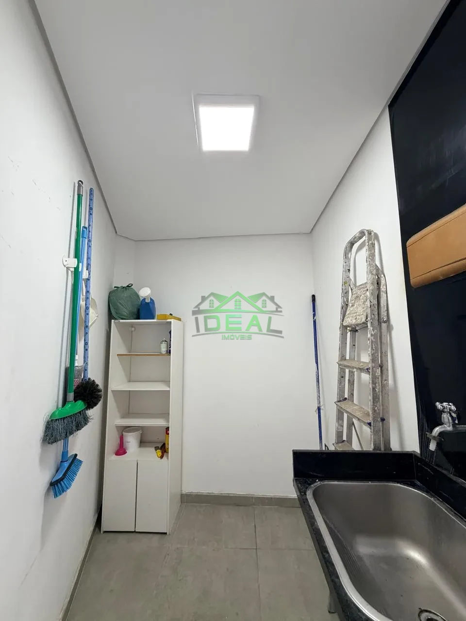 Sobrado Triplex com Pé-Direito Alto, Escritório e Terraço Gourmet no Alto da Lapa
