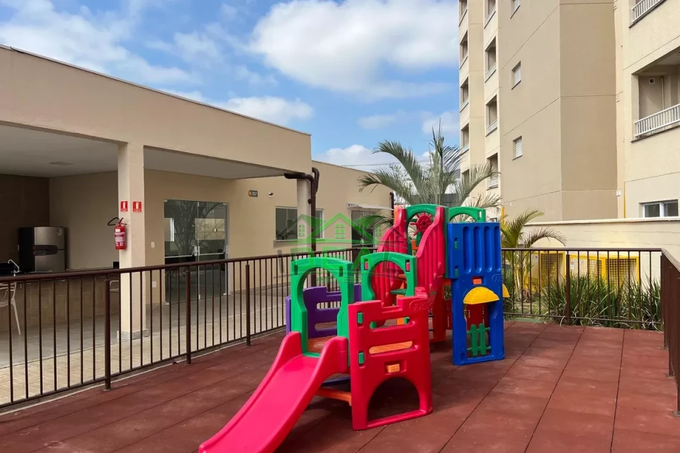 Apartamento para Alugar com 55m², 2 quartos e sem vaga