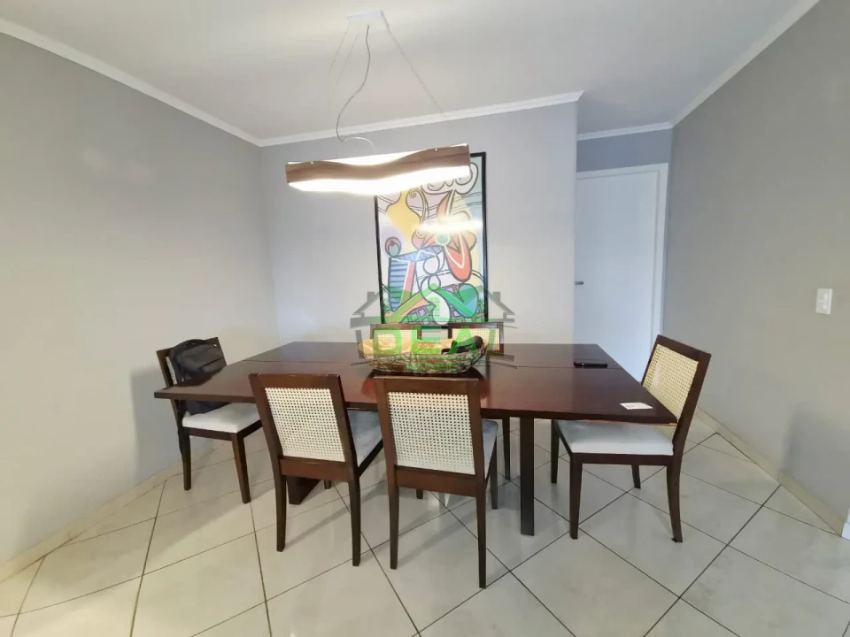 Apartamento a venda com 3 dormitórios , sendo 2 suítes, 3 vagas