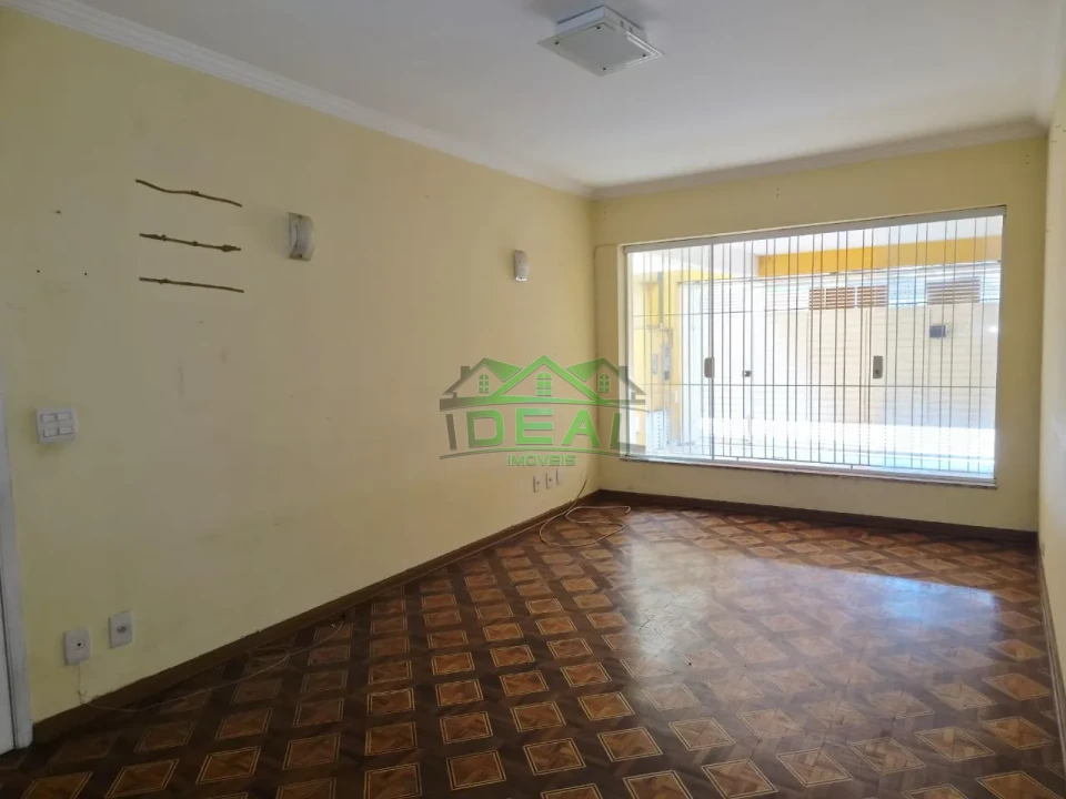 Sobrado para locação , 3 dormitórios sendo 1 Suíte, 2 vagas