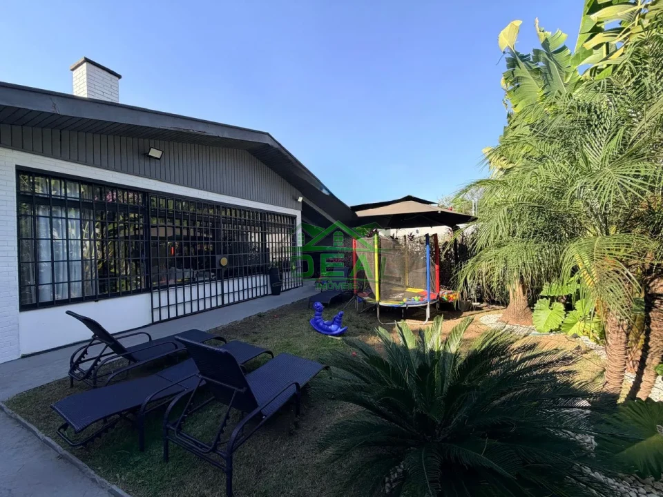 Casa Térrea para Venda na Lapa, 3 dorm(s), 3 suite(s), 4 vaga(s), 276 m²AC e 592AT