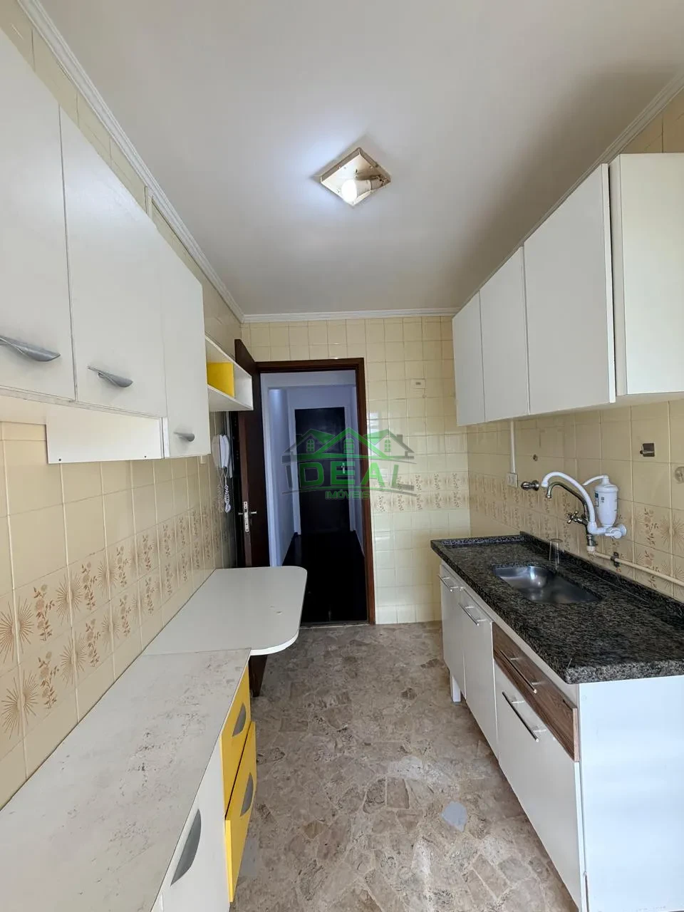 Apartamento para Locação na Vila Romana, 1 Dormitório, 1 Banheiro, 1 Vaga e Ótima Localização