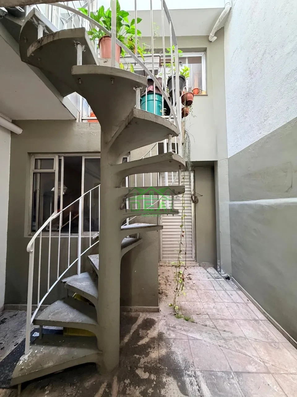 Sobrado para Venda no Alto da Lapa, Zona Mista, 5 Dormitórios, 2 suítes, 2 vagas e Salão de Festa