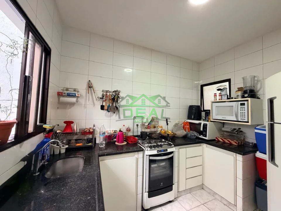 Sobrado para Venda no Alto da Lapa, Zona Mista, 5 Dormitórios, 2 suítes, 2 vagas e Salão de Festa