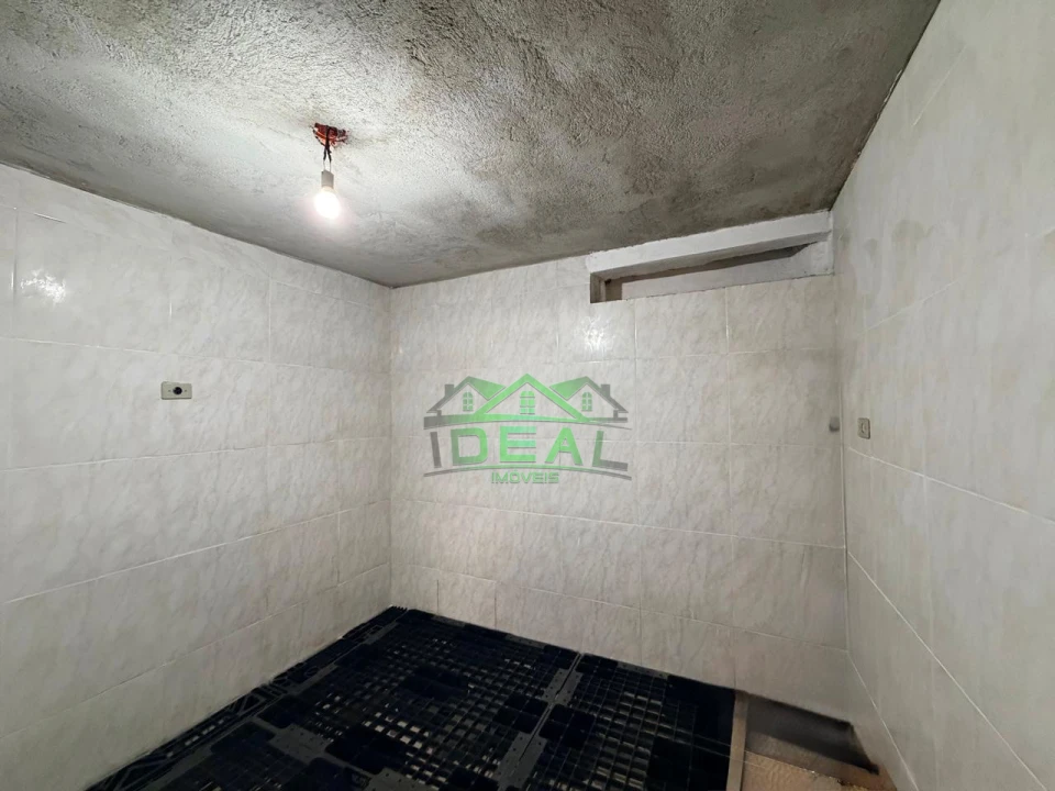 Casa para Venda no Parque da Lapa, 3 Doms, 3 Banheiros e 3 Vagas