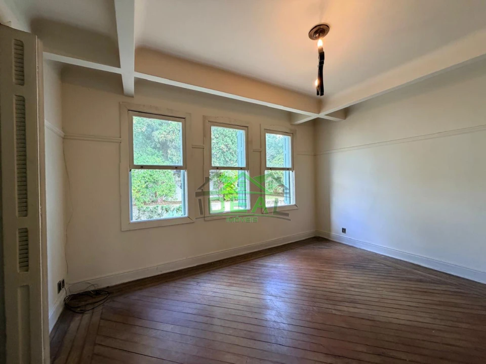 Sobrado para Venda no bairro Alto da Lapa, 3 dorm, 1 suíte, 4 vagas, 180 m