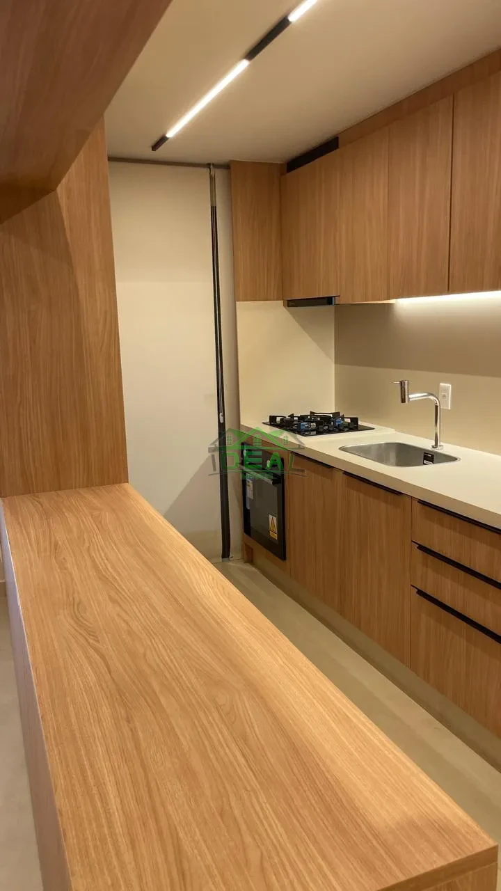 Apartamento para Venda no Alto de Pinheiros | 2 dorm, 2 suites, 1 vaga