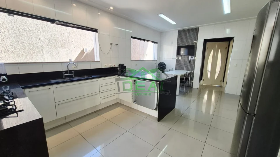 Imagens do imóveis Excelente Sobrado no Alto da Lapa, 3 Suítes ,6 vagas