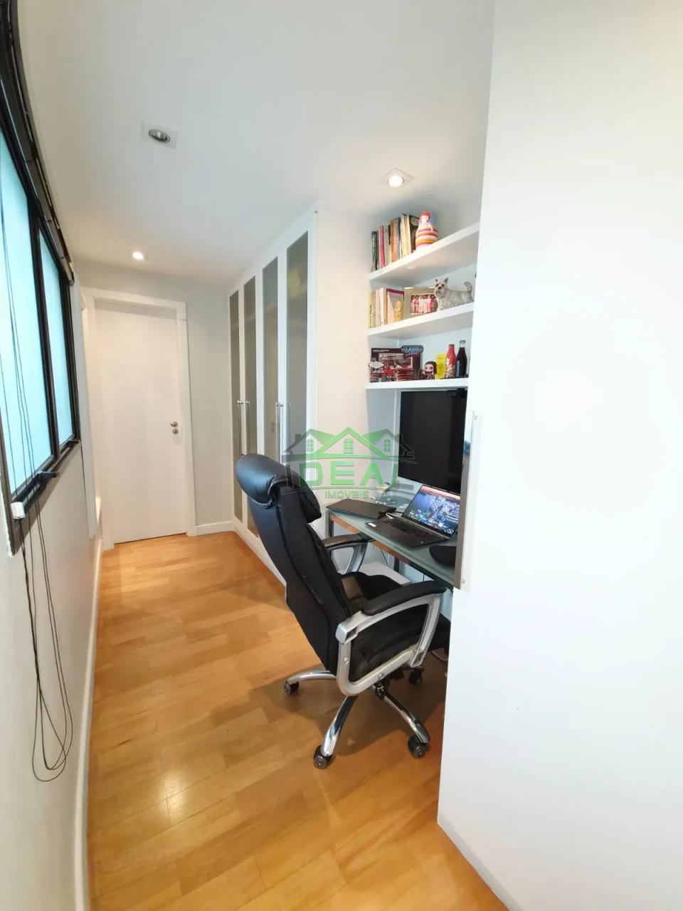 Imagens do imóveis Apartamento Duplex a venda, 3 suítes, 4 vagas de garagem