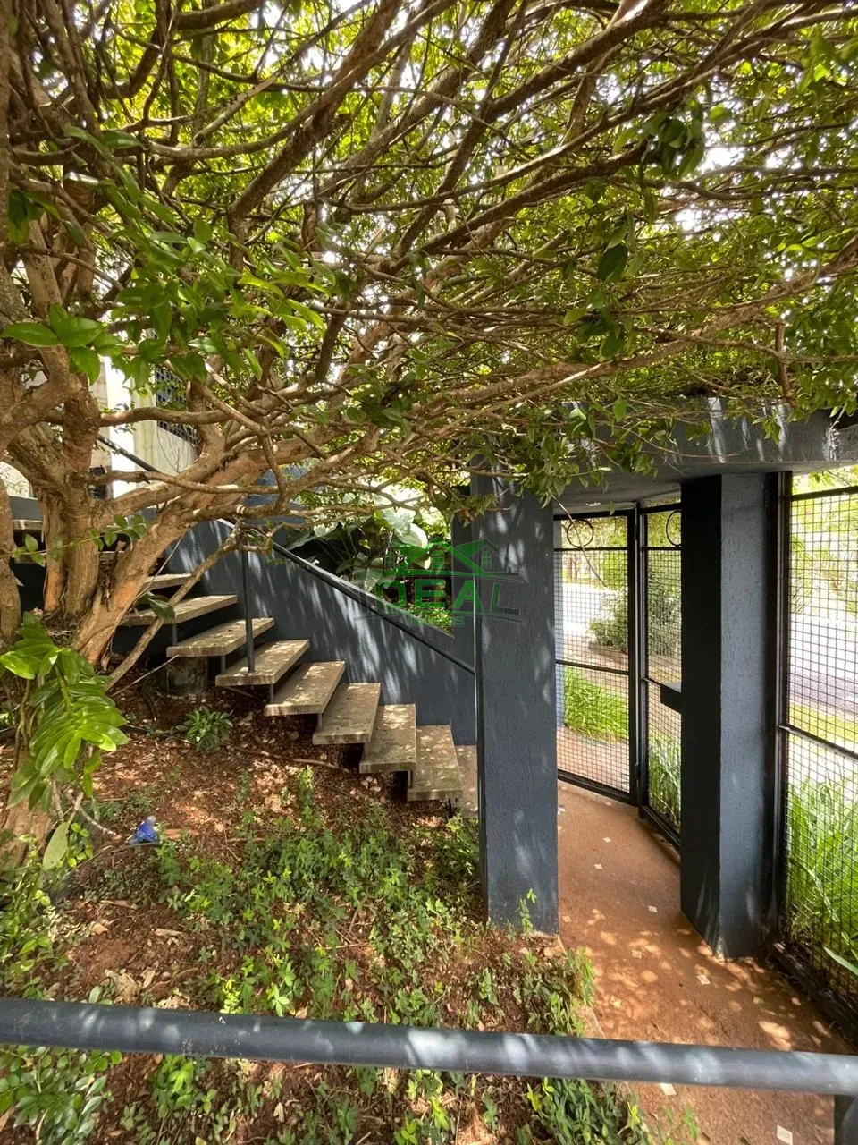 Casa Térrea a venda-excelente localização