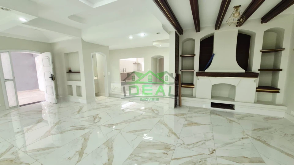 Imagens do imóveis Excelente Casa Térrea , Totalmente Reformada, 3 Suítes,4 vagas