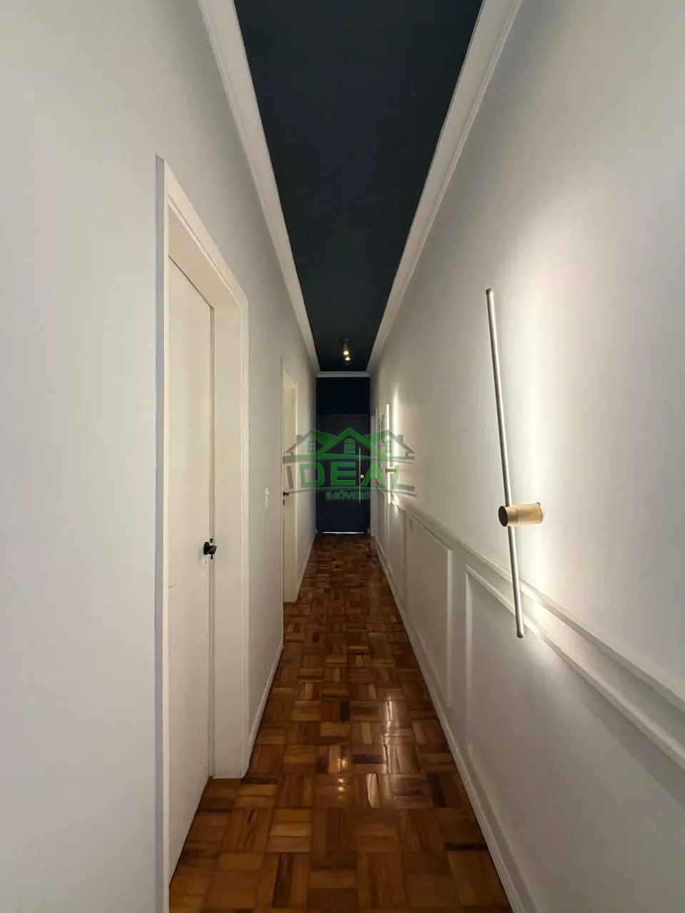 Casa Térrea para Venda na Lapa, 3 dorm(s), 3 suite(s), 4 vaga(s), 276 m²AC e 592AT