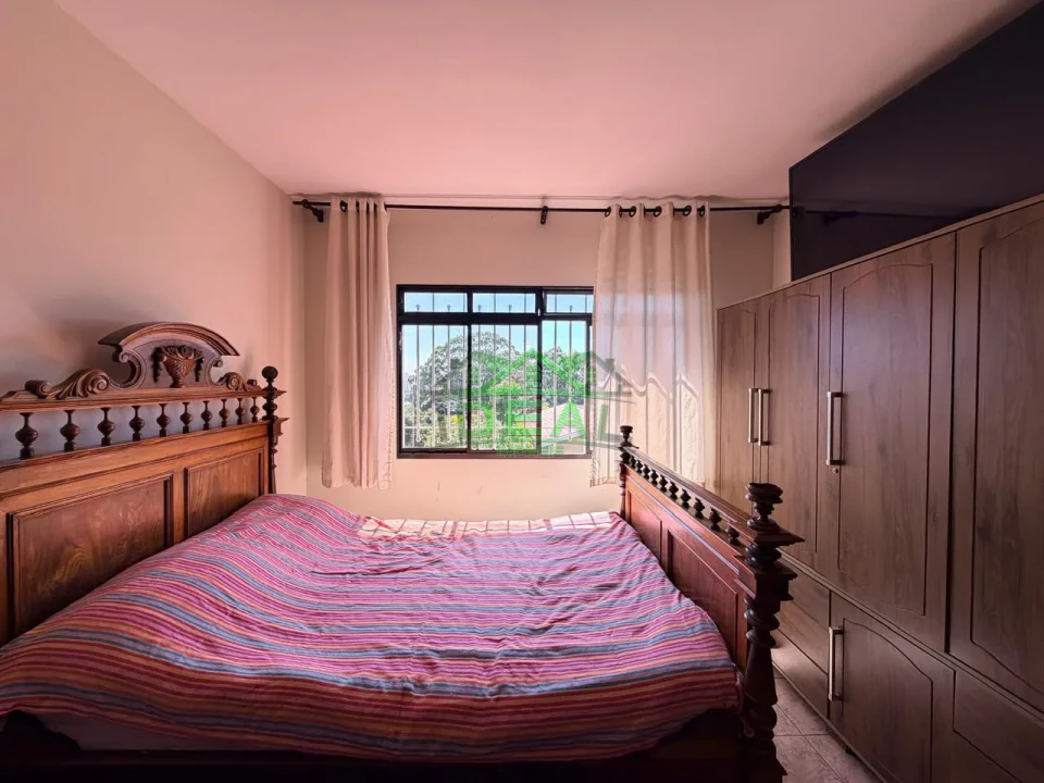 Imagens do imóveis Sobrado para Venda no Alto da Lapa, Zona Mista, 5 Dormitórios, 2 suítes, 2 vagas e Salão de Festa