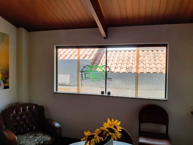 Sobrado para Venda no bairro Vila Ipojuca, 5 dorm, 2 suíte, 4 vagas, 348 m, 405 m