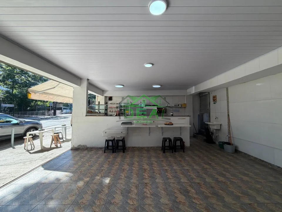 Imagens do imóveis 2 Casas para Venda na Lapa, 500m² terreno, 12 Frente