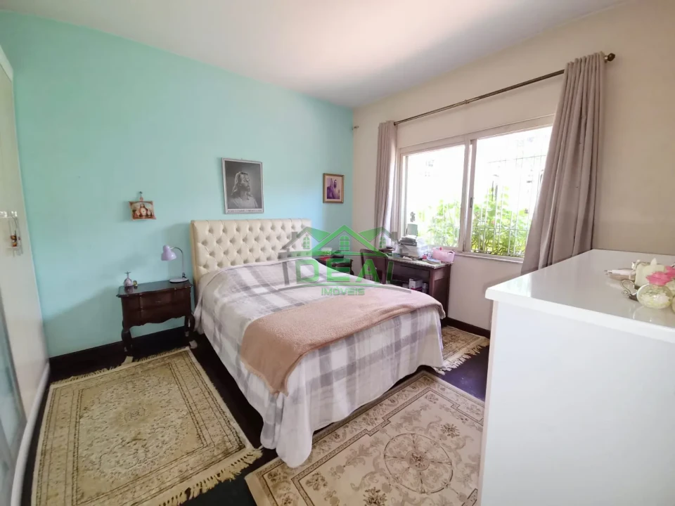 Casa Térrea a Venda no Alto da Lapa | Garagem para 10 Carros