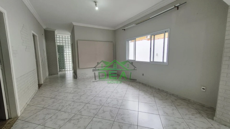 Imagens do imóveis Excelente Casa Térrea para Venda no bairro Alto da Lapa, 3 dorm, 1 suíte, 5 vagas