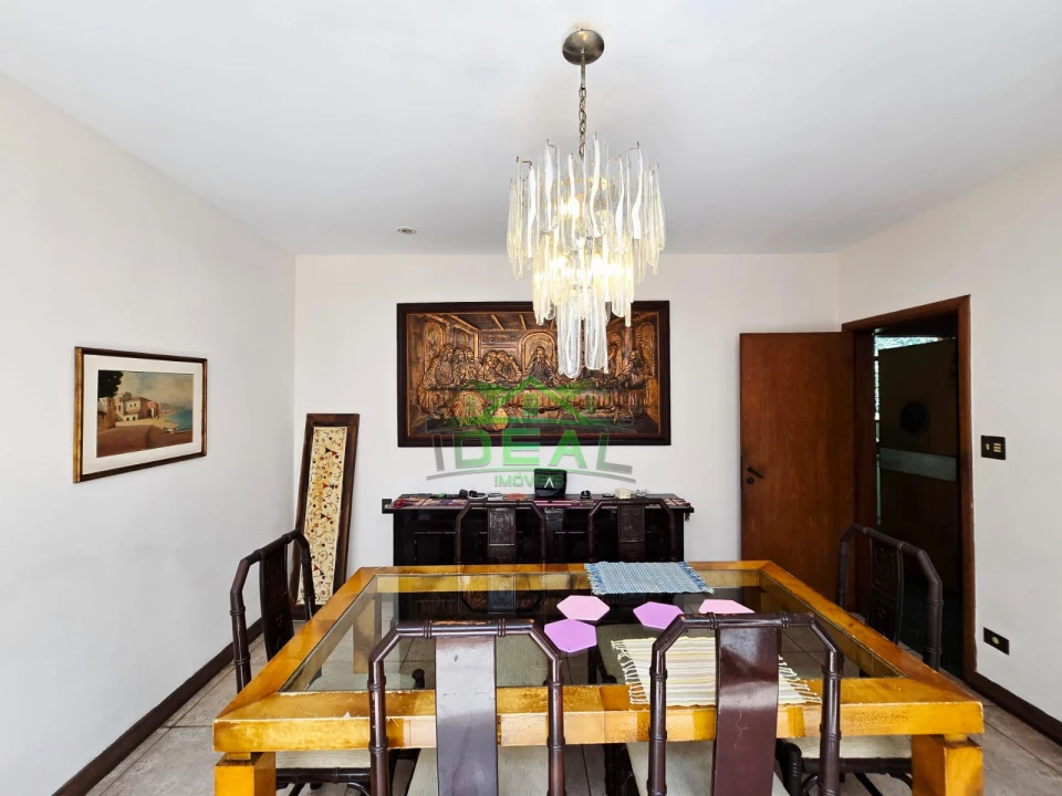 Casa para Venda no Boaçava, 1150m², Piscina e Churrasqueira