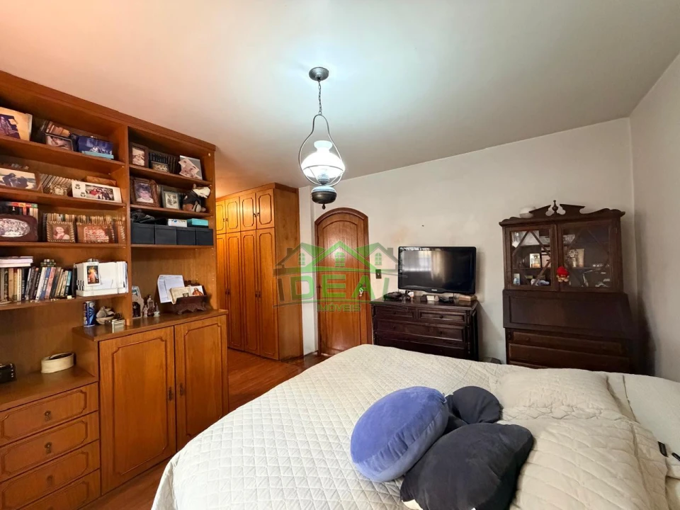 Casa para Venda no Alto da Lapa, 4 Dorm sendo 2 Suítes, 5 Banheiros