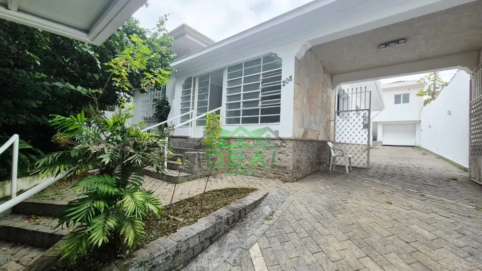 Imagens do imóveis Excelente Casa Térrea para Venda no bairro Alto da Lapa, 3 dorm, 1 suíte, 5 vagas