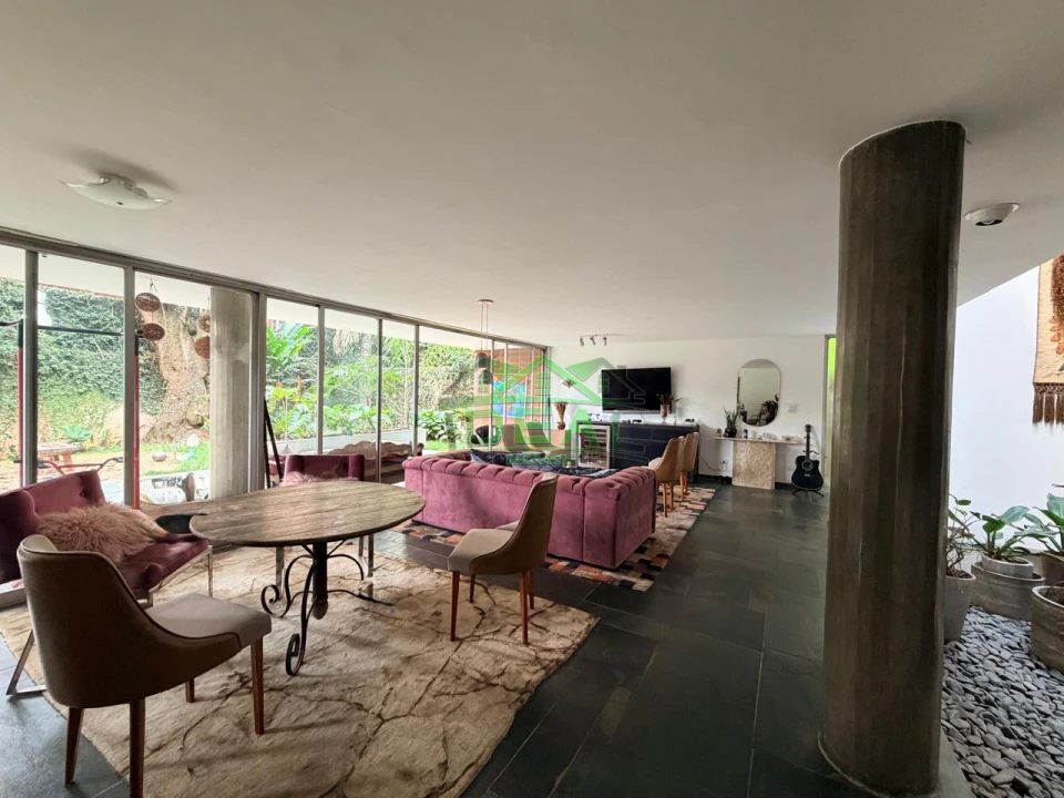 Imagens do imóveis Casa de Arquiteto para Aluguel no Boaçava, 4 dorm, 2 suites e 6 vagas