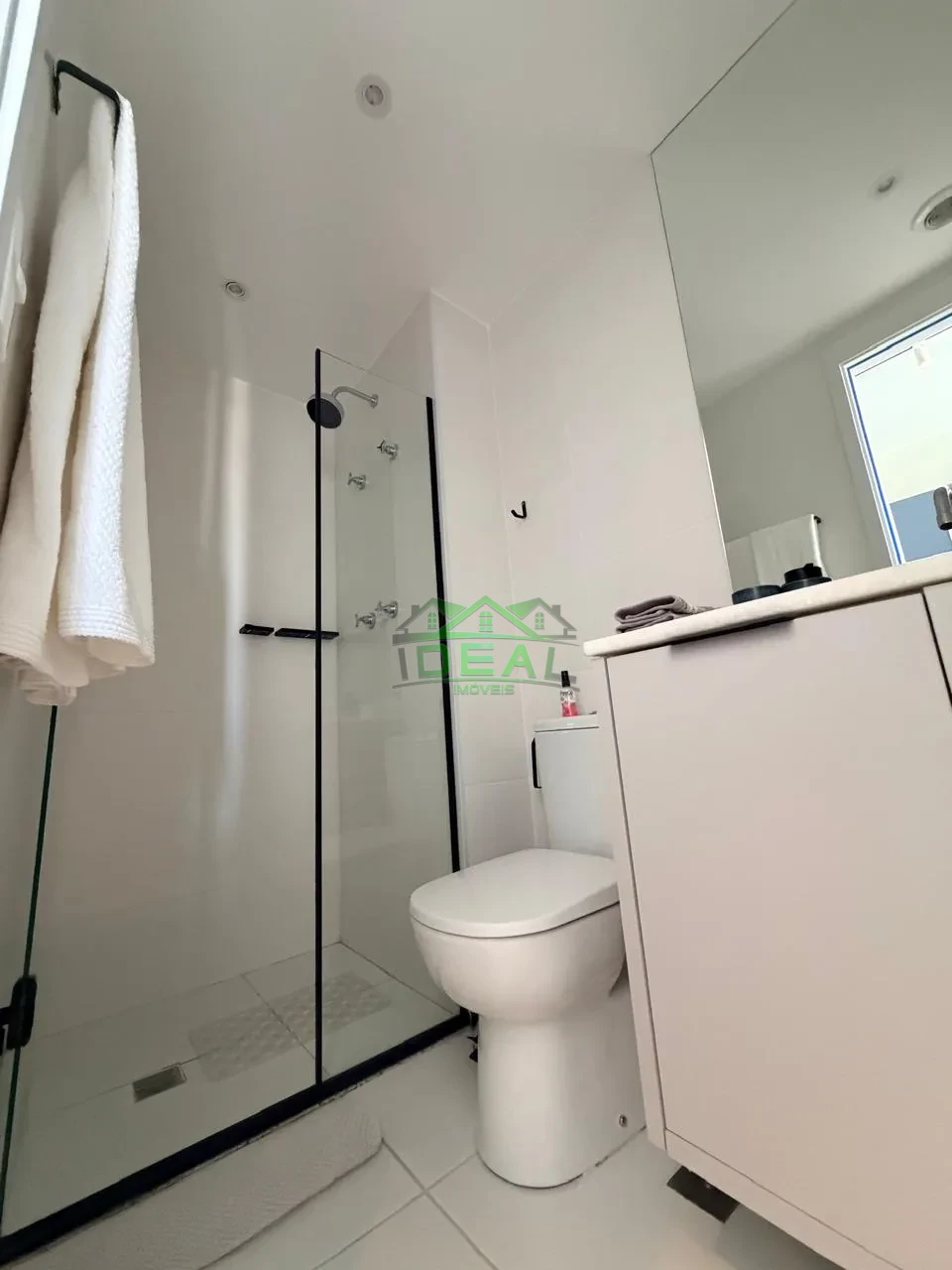 Studio para Locação na Vila Madalena, Em frente ao Metro, Totalmente Mobiliado e Sem vaga