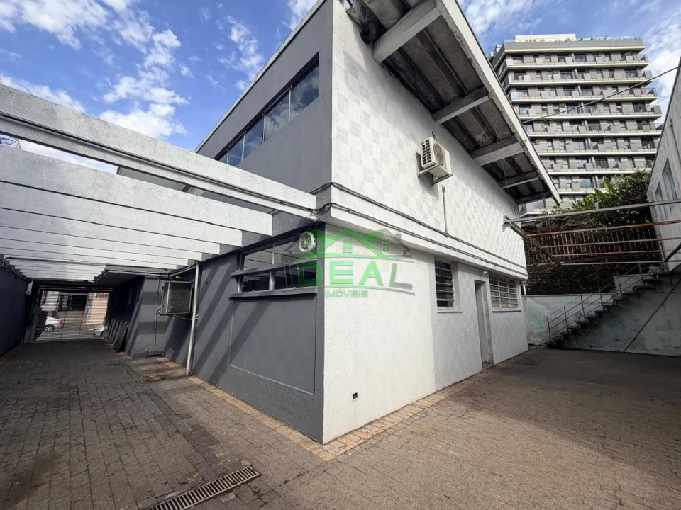 Imagens do imóveis Sobrado Comercial de Alto Padrão para Locação | 425m² | Estrutura Versátil para Clínicas, Laboratórios, Escolas e Serviços