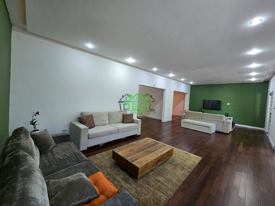 Sobrado para Venda no Alto da Lapa, 4 dorm(s), 2 suite(s), 4 vaga(s), 463 m², Reformada!