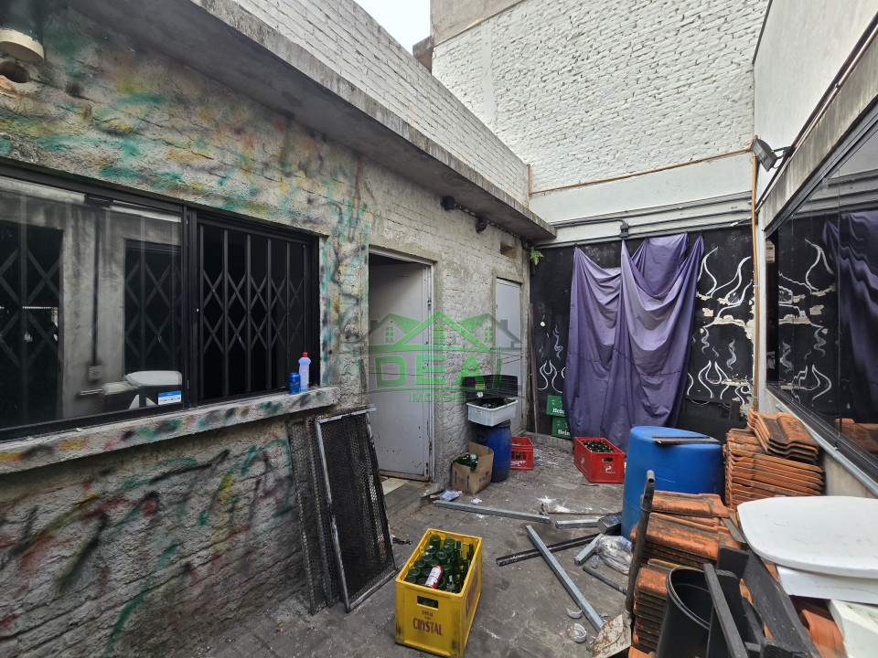 Prédio Comercial para Venda na Vila Leopoldina, 182m terreno