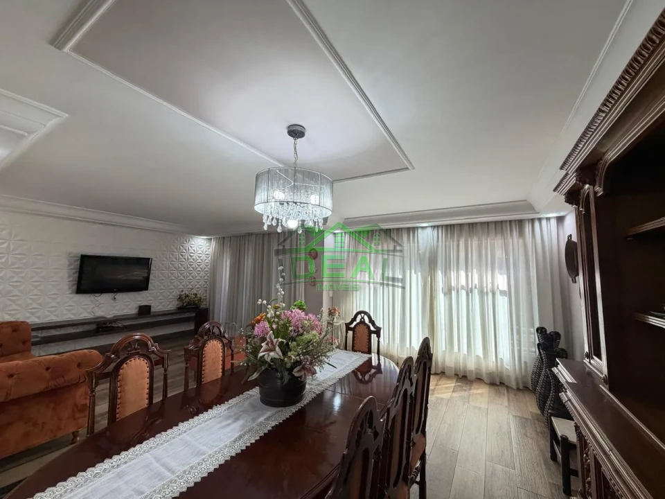 Imagens do imóveis 2 Casas para Venda na Lapa, 500m² terreno, 12 Frente